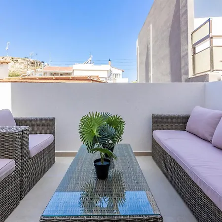 Andrews Luxury Suites Near The Airport Heraklion  Exterior photo