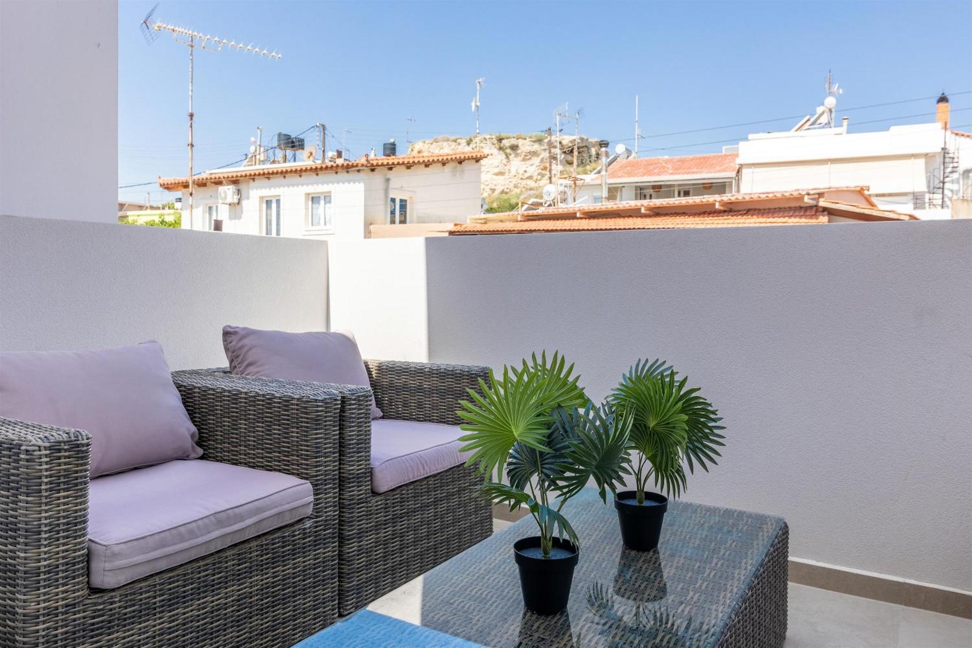 Andrews Luxury Near The Airport Apartment Heraklion (Crete)